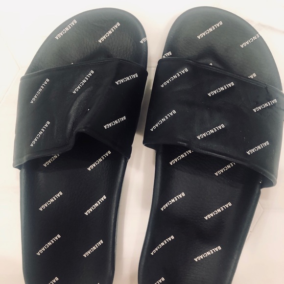 Balenciaga flip flops main image 4